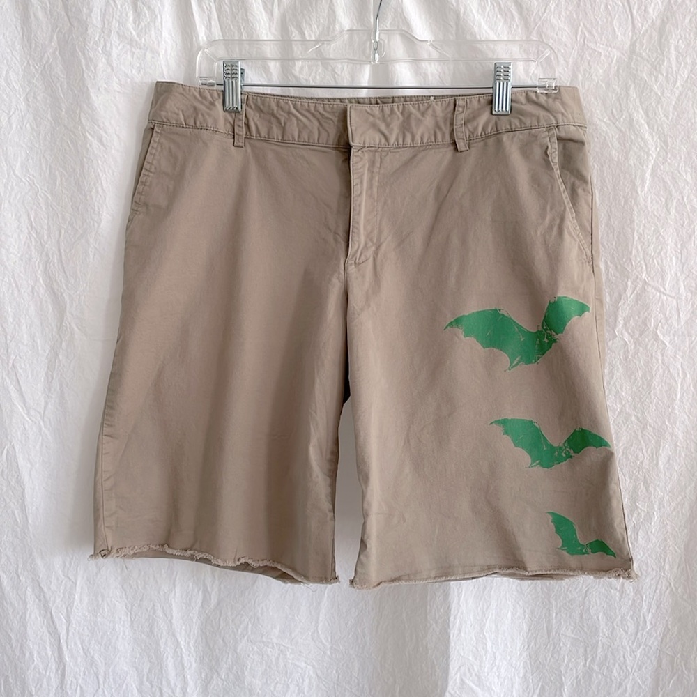 NWOT Vintage LIBERTINE x Target Khaki Flat front shorts with green Bats